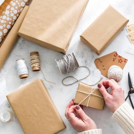 Gift Wrapping & Accessories