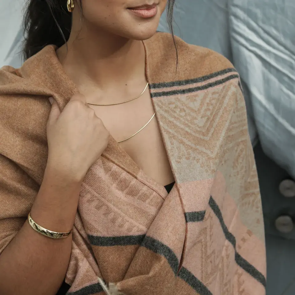 Scarf - Native Woven - Queen of Foxes
