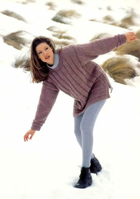 C573 Textured Tunic Knitting Pattern