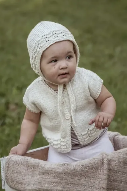BC58 Ava Vest and Hat Knitting Pattern