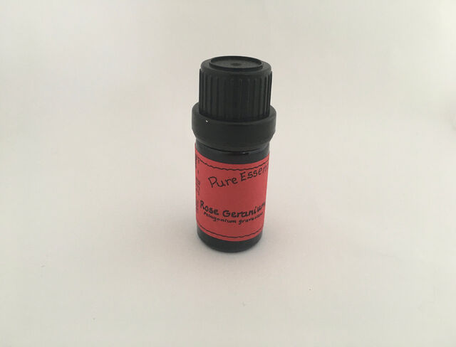 Rose Geranium Essential Oil - Kereru