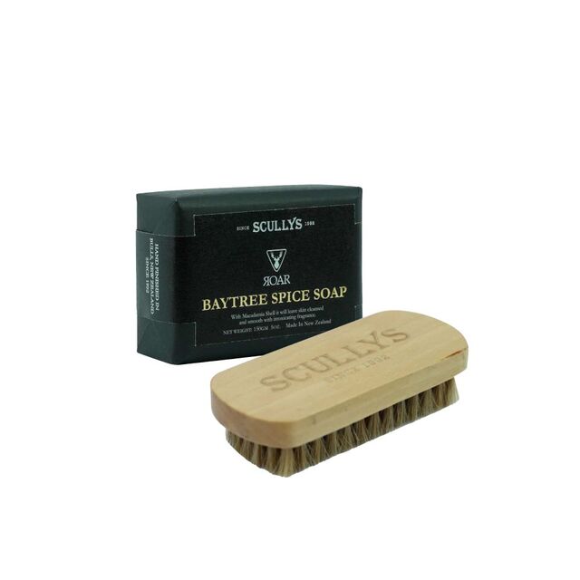 Scullys ROAR BayTree Spice Soap and Nail Brush Set