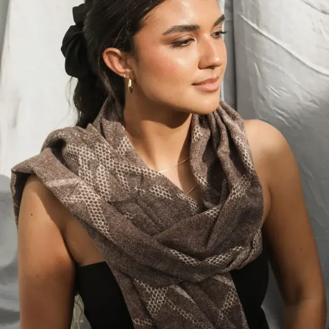 Scarf - Instinct Woven - Queen of Foxes