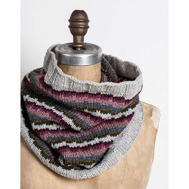 Tiverton Cowl - Blue Sky Fibers - Woolstok Knitting Pattern 049